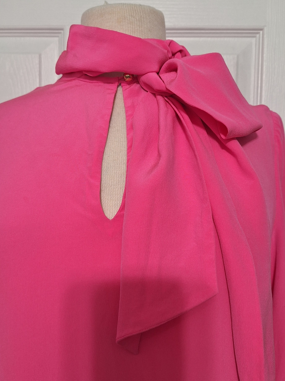 Kate Spade New York Pink Silk bow tie-neck Long Sleeve Blouse Size 6